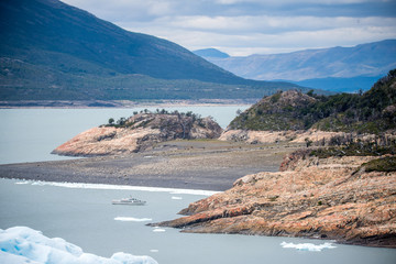 探索Python世界，精选源码分享网站大揭秘