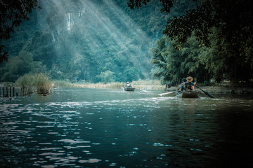 高效搭建精美网页，精选网页设计模板HTML代码解析