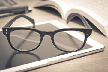 HTML文件打开方式全解析，从基础到进阶的实用指南